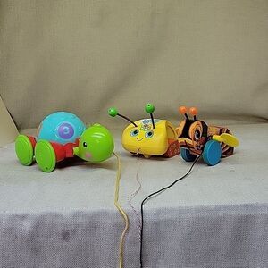 Fisher Price Turtle Toy , Bumble Bee,  Tug A Bug pull toys (set D)
